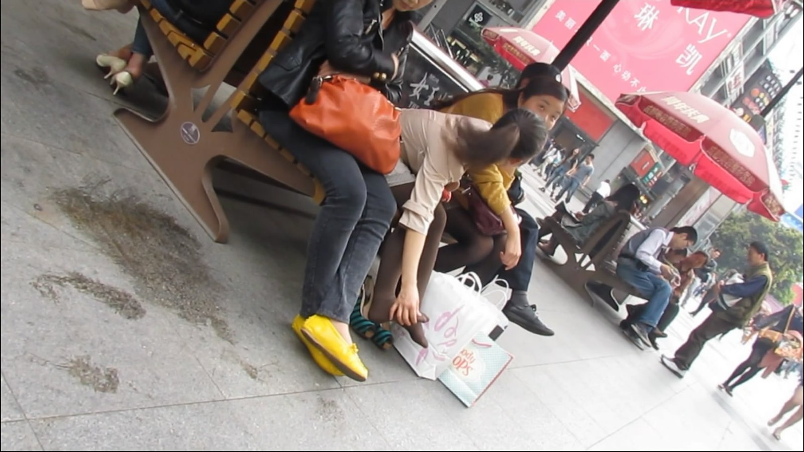 streetsnapfootm[00 01 03][20181202 110452 2]